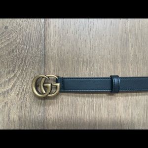 Gucci Leather belt with Double G buckle 70